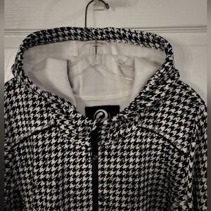 👀Black and White 5XL women Zip Up Hoodie. Front Zip with 3 Pocket